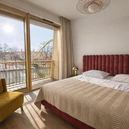 아파트호텔 Boulevard Drobnera Spa&Wellness - Restaurant Ponti - Widok Na Odre 브로츠와프