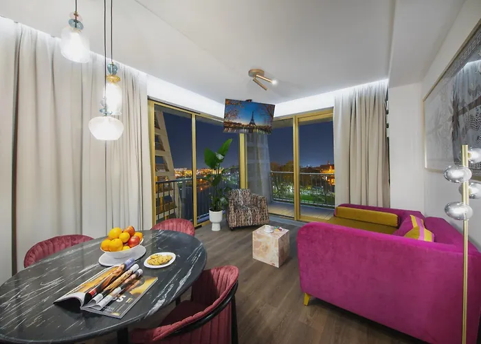 Boulevard Drobnera - Z Widokiem Na Odrę