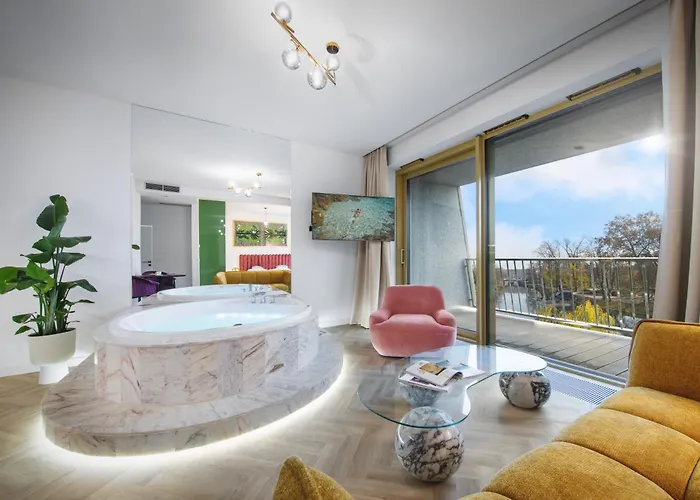 Boulevard Drobnera - Z Widokiem Na Odrę Apartament 4*